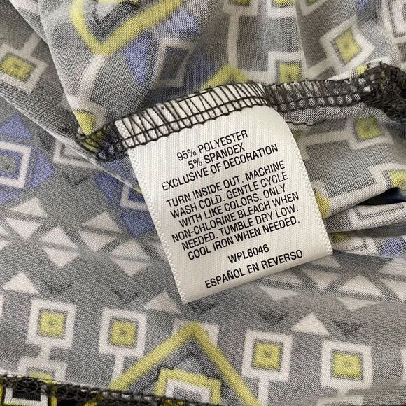 NEW! JM Collection| Medium| Soft| Flowy| Bollywood| Geometric print - Picture 8 of 14